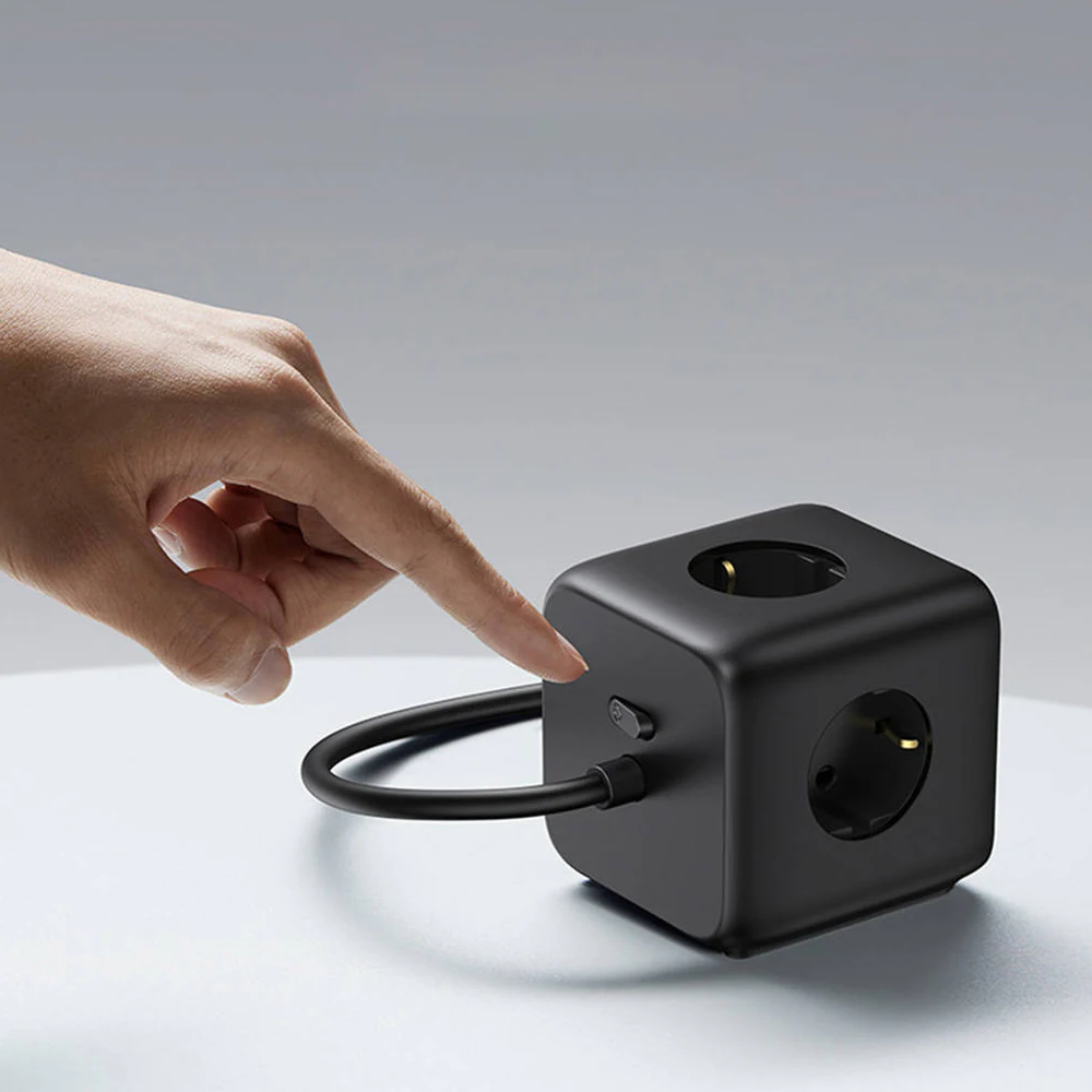 UGREEN DigiNest Cube 65W Grenuttag (3 AC outlets + 65W 2A2C), bild 3