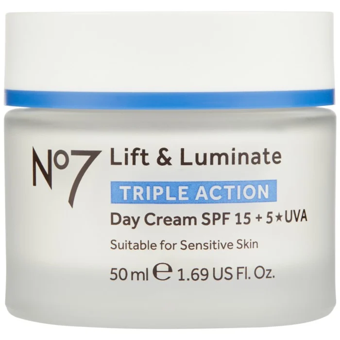 No7 Lift & Luminate Triple Action Day Cream SPF15 50 ml, bild 5