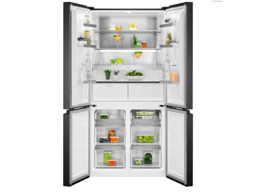 Electrolux ELT9VE52M0 kyl-frys 522 liter klass E, svart