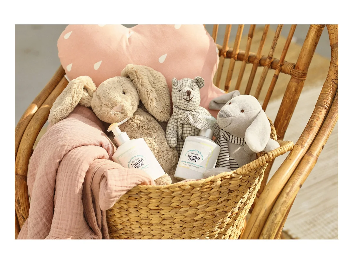 L'Occitane en Provence Shea Baby Lovely and Gentle Moisturising Milk 300 ml, bild 2