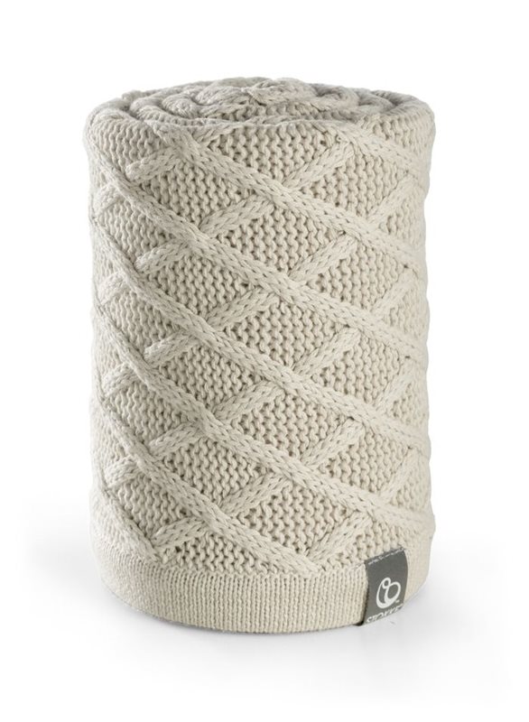 Stokke stickad filt med tryckknapp, cable cream