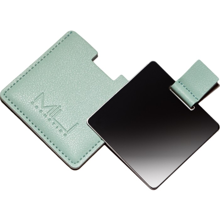 MILI Cosmetics Pocket MIrror Pistage