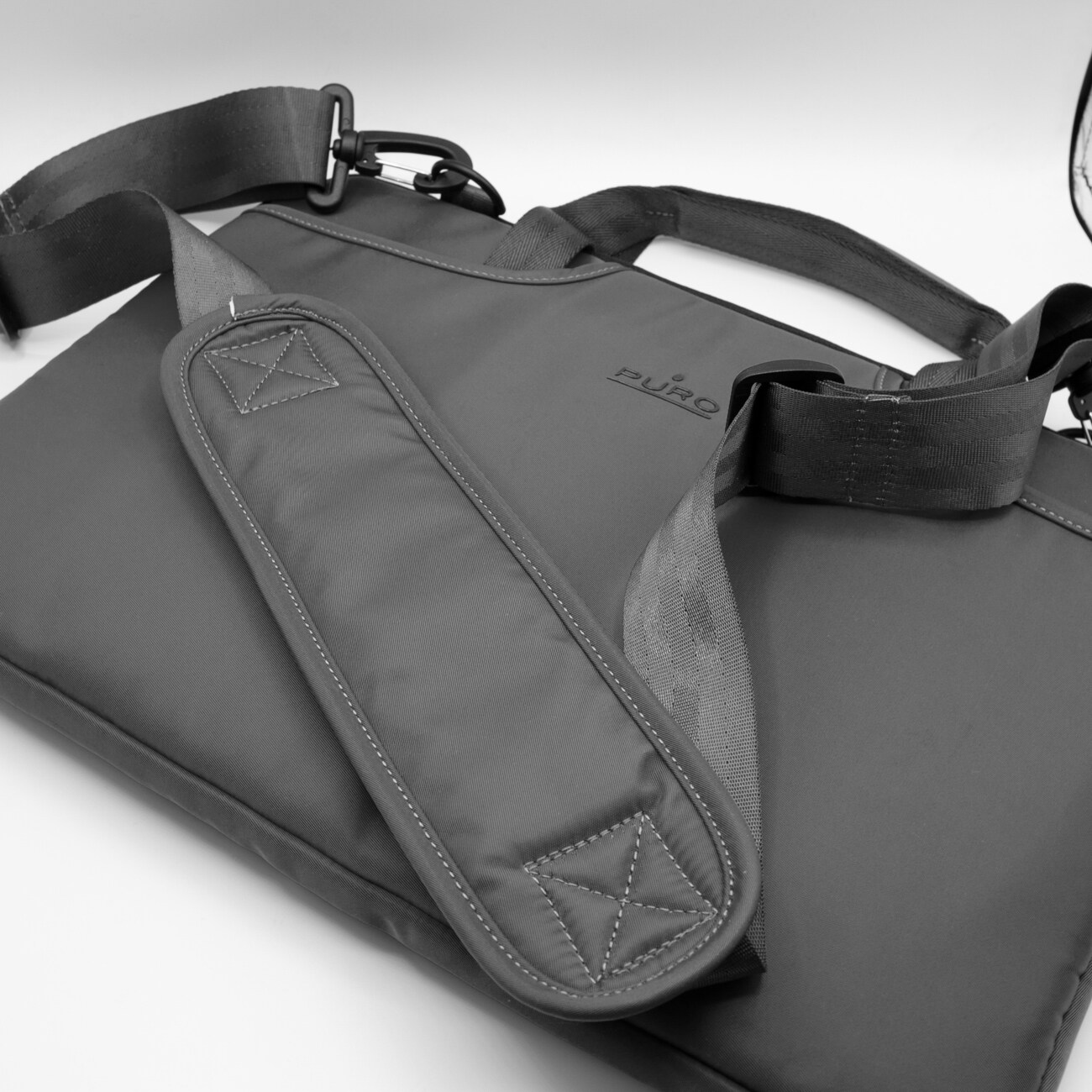 Puro Scudo SleevePro i nylon för MacBook och Notebook upp till 14" Svart, bild 3