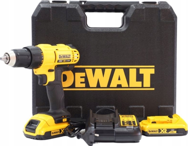 DEWALT DCD771D2 borrskruvdragare 18 V 42/24 Nm, 2 x 2,0 Ah + väska