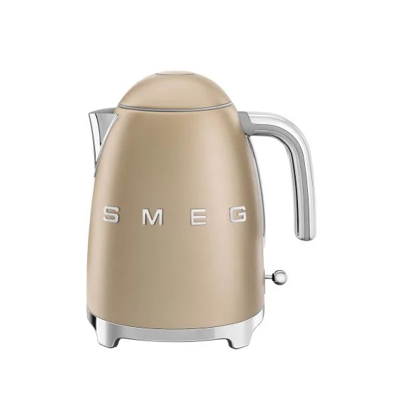 Smeg vattenkokare 50-talsstil KLF03CHMEU (champange)
