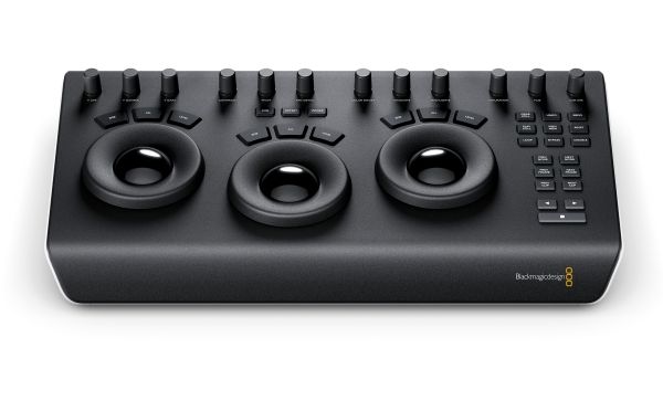 Blackmagic DaVinci Resolve Micro Panel -editing console