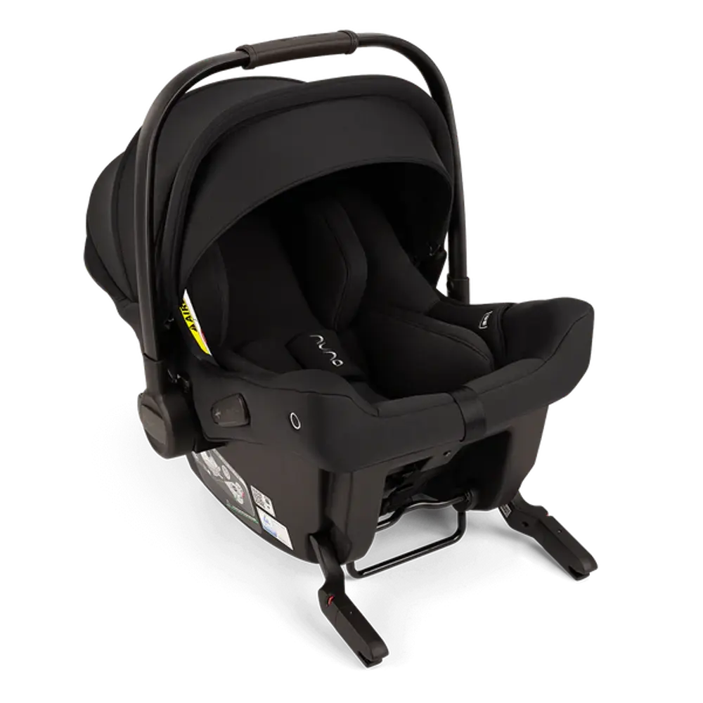 Nuna Pipa Urbn babyskydd med isofix, caviar