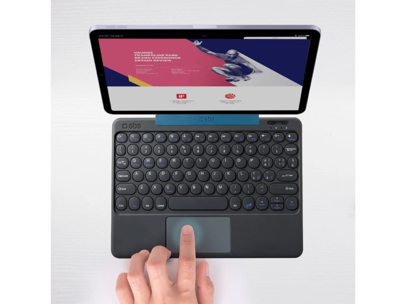 Holmes SBS universellt Bluetooth-tangentbord för surfplattor - svart med styrplatta