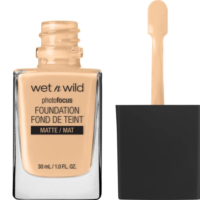 Wet n Wild Photo Focus Foundation Soft Beige, bild 2