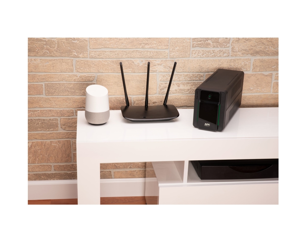 APC Easy BVX700LI, 700VA/360W, Line-interactive, 4 utgångar