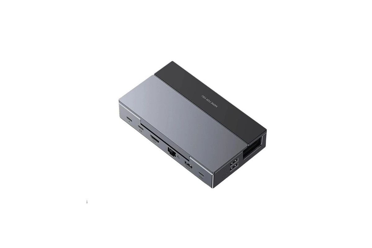 Ugreen CM800 9-i-1 USB-C-hubb, DisplayPort 4K 120Hz, Ethernet