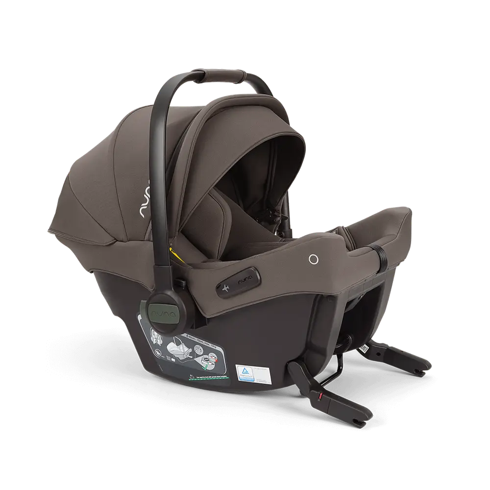 Nuna Pipa Urbn babyskydd med isofix, chestnut