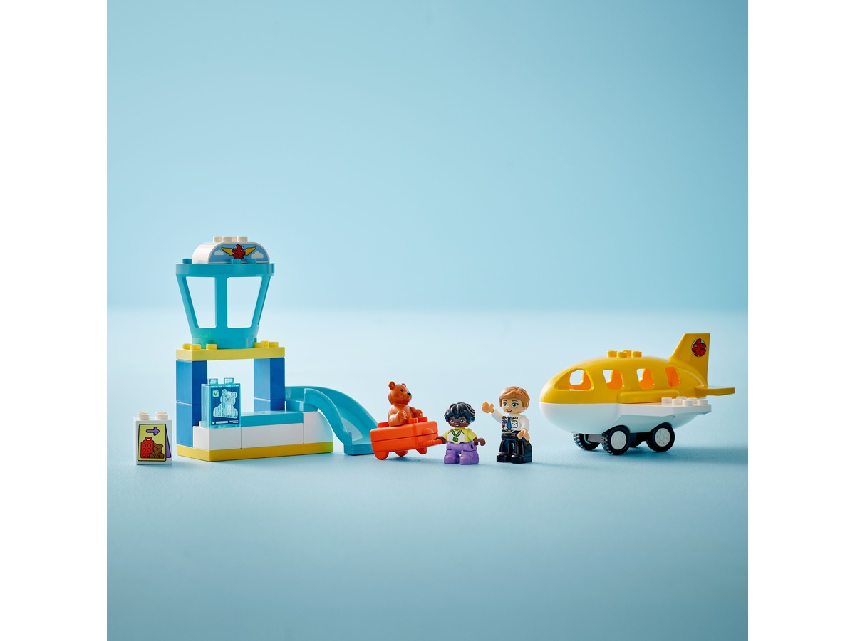 LEGO DUPLO Town Första gången på flygplatsen 10443, bild 4
