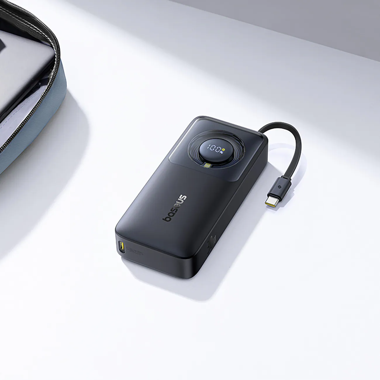 Baseus Free2Pull 10000mAh 30W powerbank med USB-C-port och utdragbar USB-C-kabel - svart, bild 4