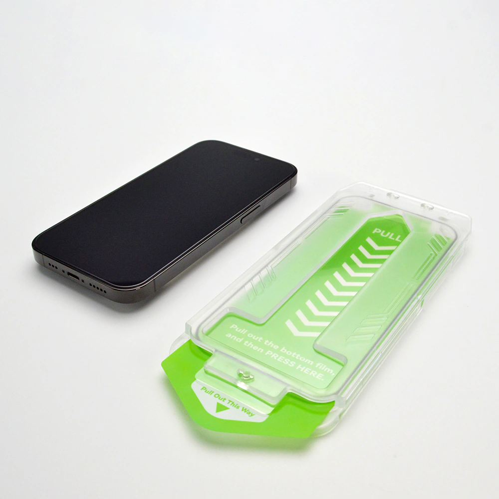 9H härdat glas med monteringsram för iPhone 14 Plus Wozinsky Premium Glass - svart, bild 3