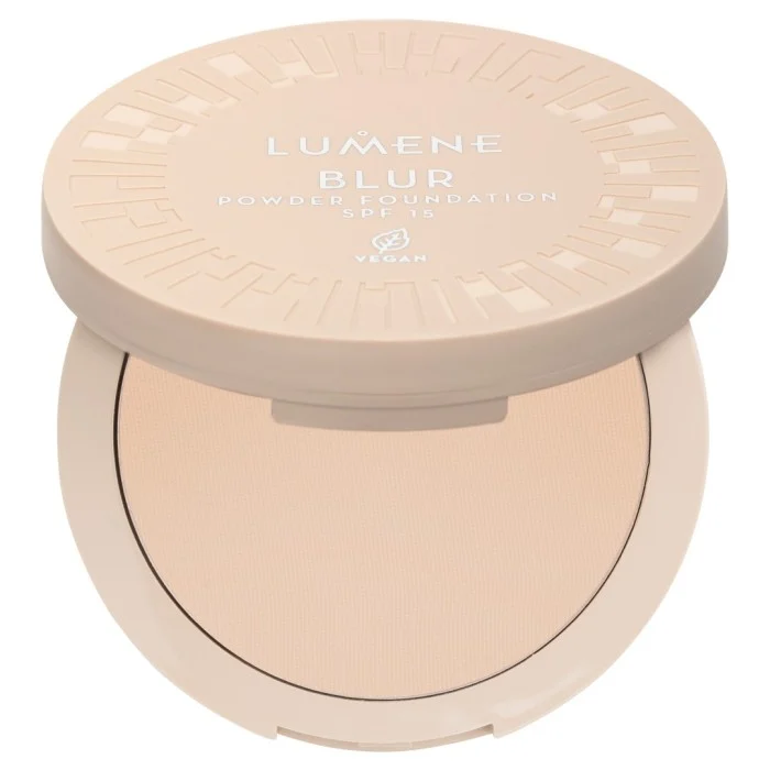 Lumene Blur Longwear Powder Foundation SPF 15 3