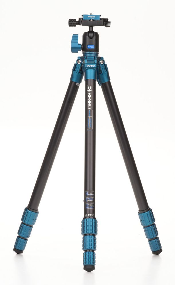 Benro Super Slim Aluminium Tripod + N00P -stativkit