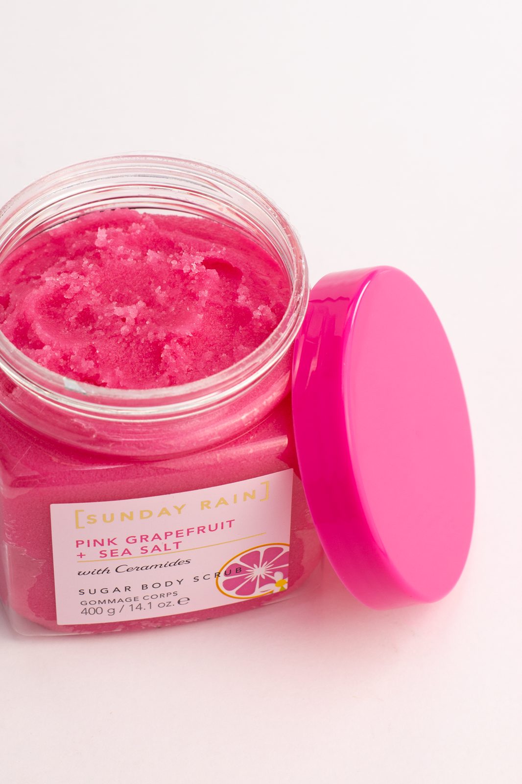 Sunday Rain Pink Grapefruit & Sea Salt Body Scrub 265g, bild 2