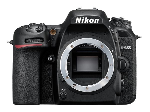 Nikon D7500 -systemkamera