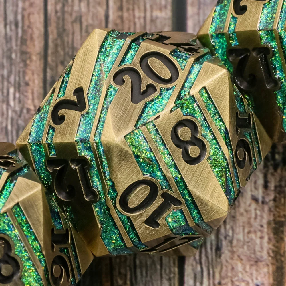 Titan D20 Strata Green (35mm)